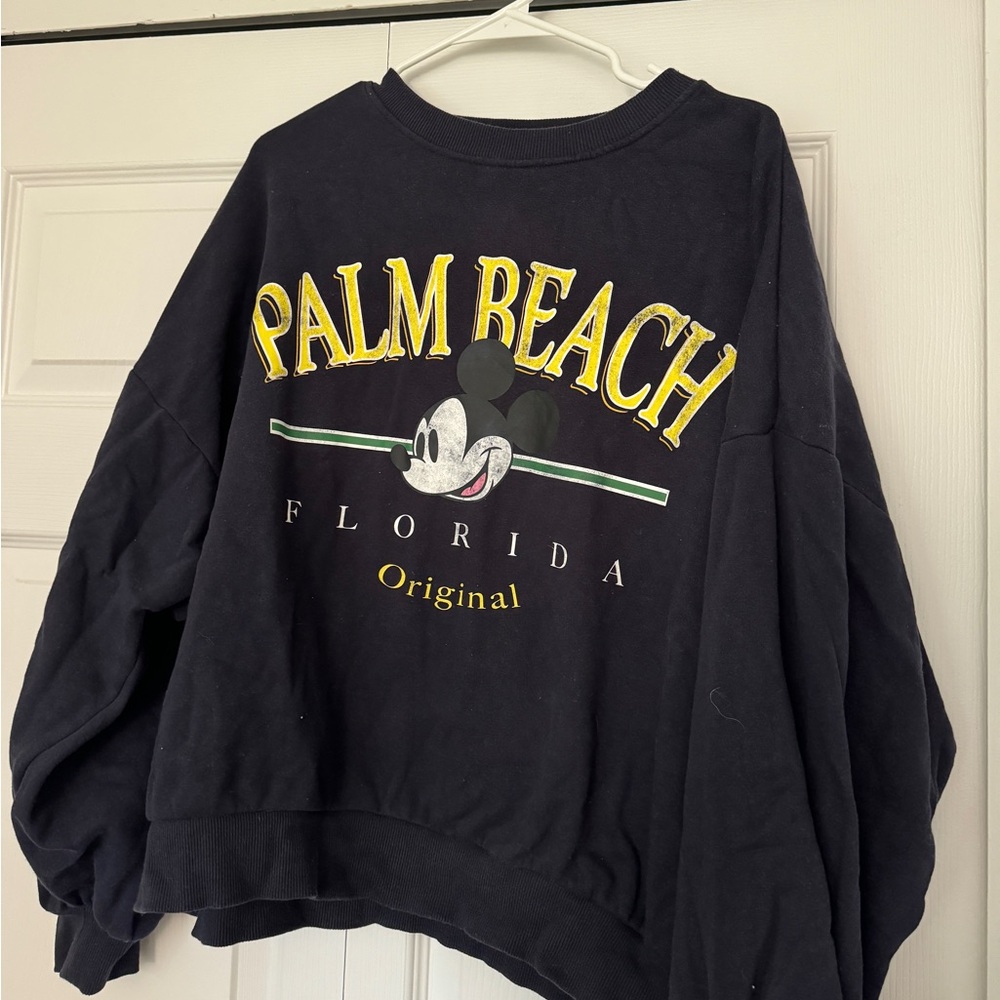 H&M Palm Beach Mickey Mouse Oversize Crewneck
